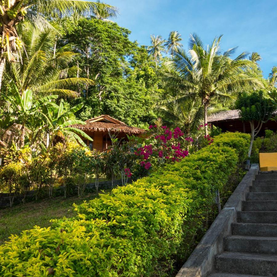 K2 Lembeh Dive Resort Bitung Exterior foto